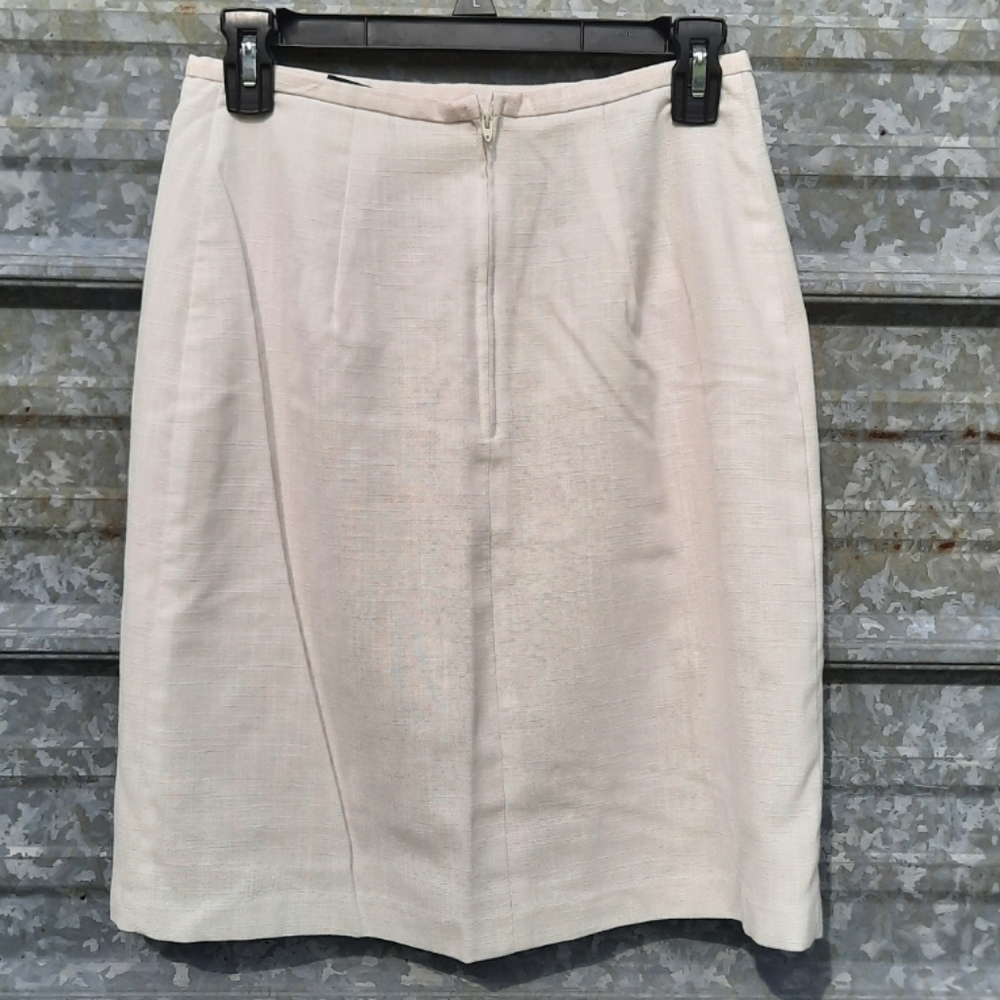 VINTAGE White Linen High Waisted Pleated Pencil Skirt - Picture 13 of 14